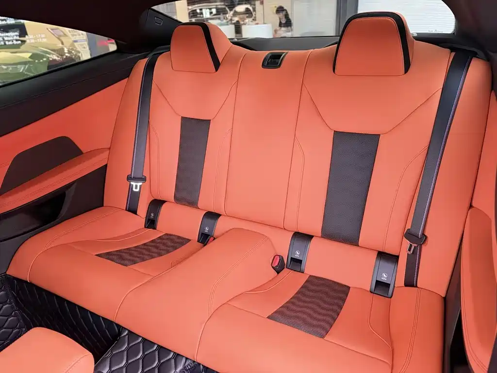 BMW M4 — миниатюра 9