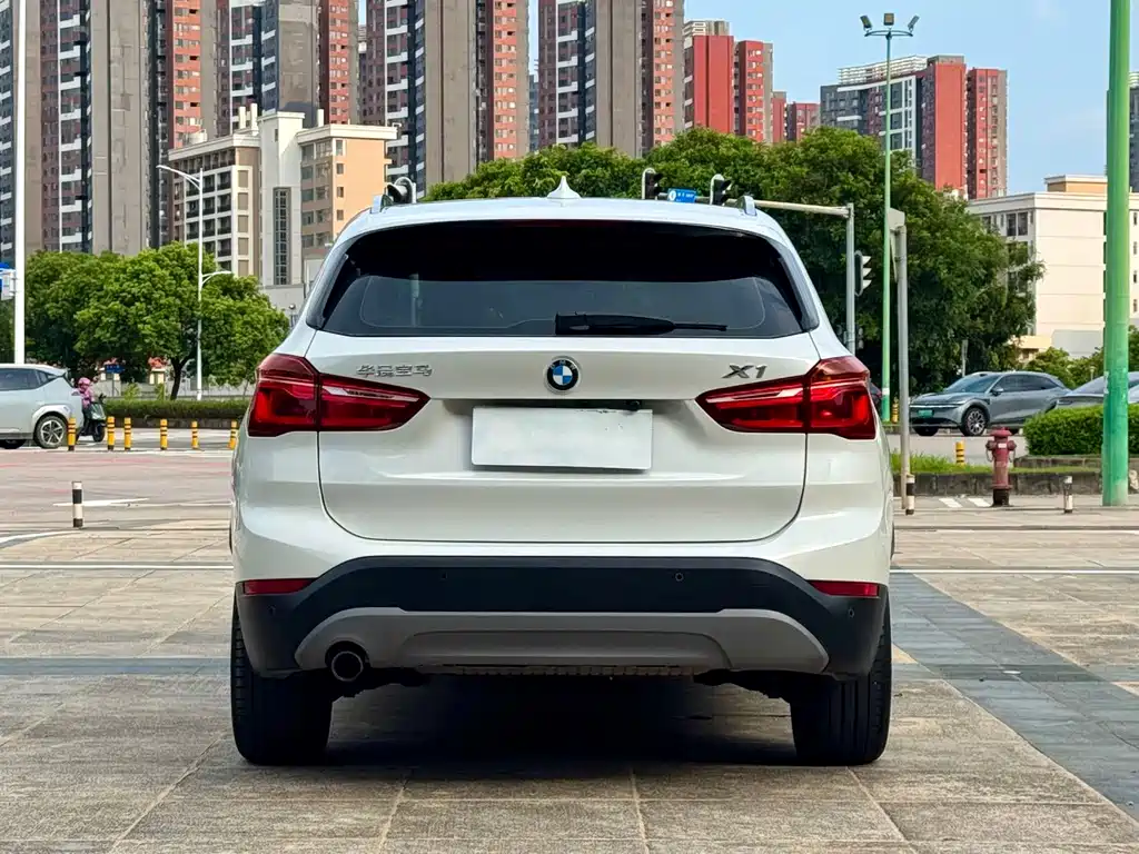 BMW X1 — миниатюра 8