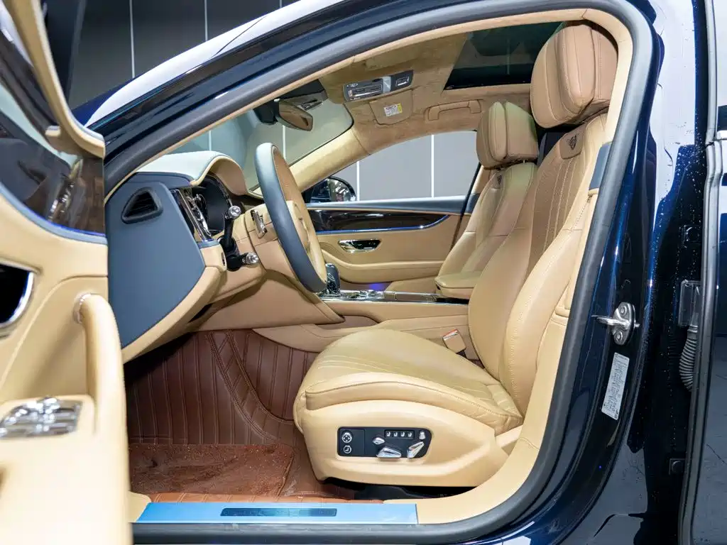 Bentley Flying Spur — миниатюра 9