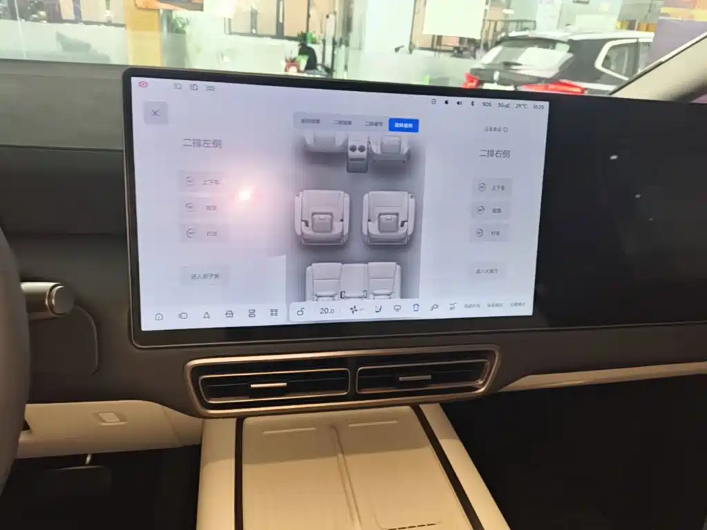 Li Auto Li MEGA — миниатюра 13