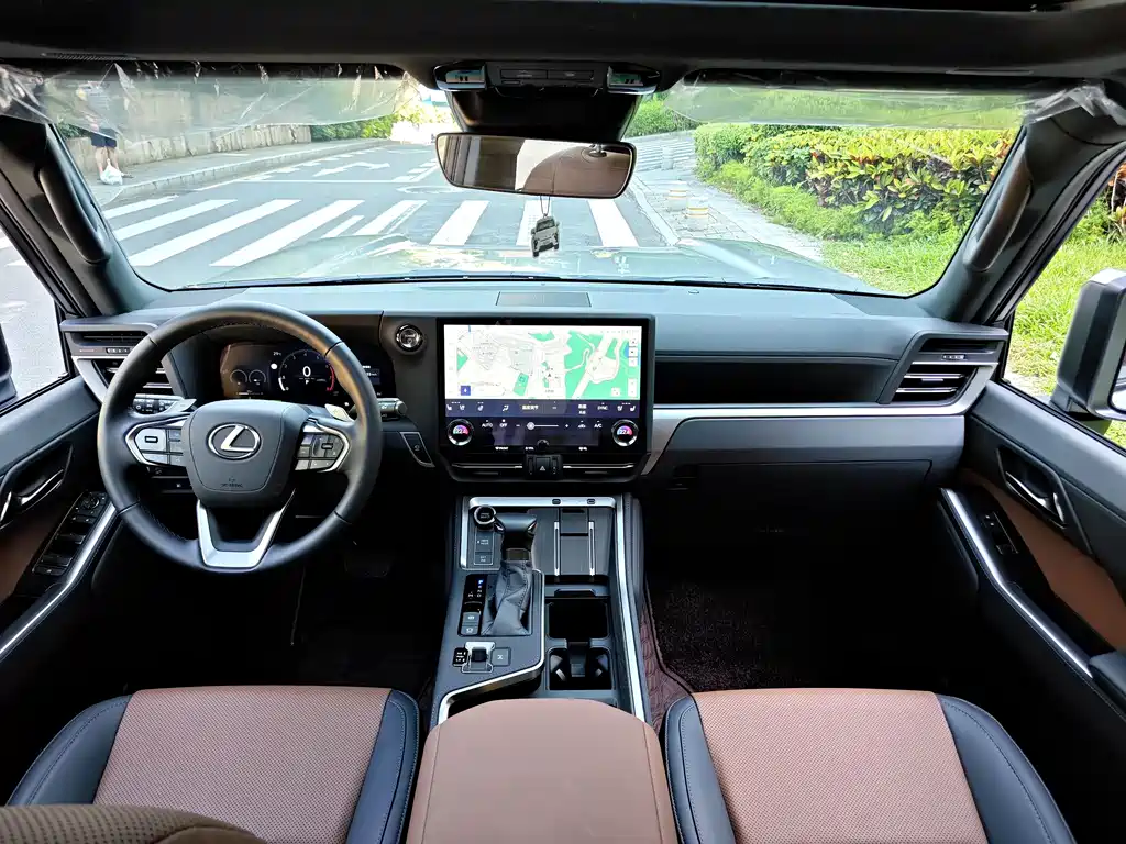 Lexus GX — миниатюра 8