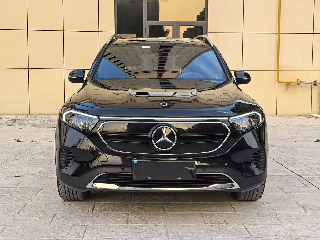 Mercedes-Benz EQB — миниатюра 2