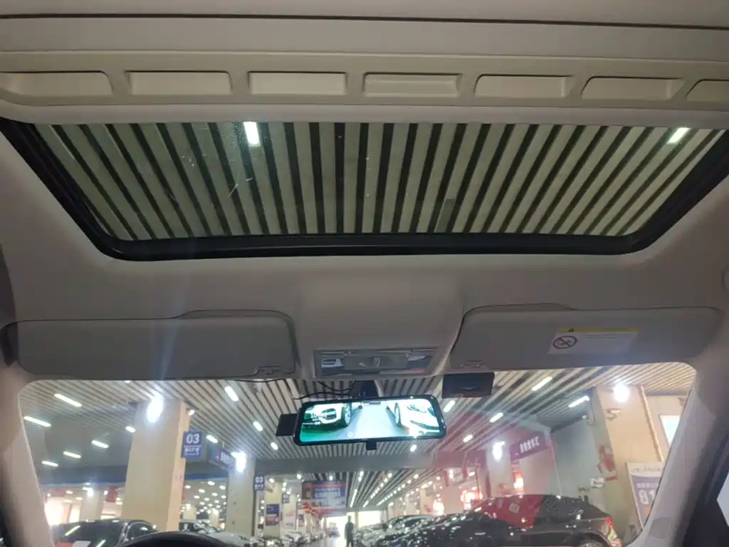 Volkswagen Santana — миниатюра 18