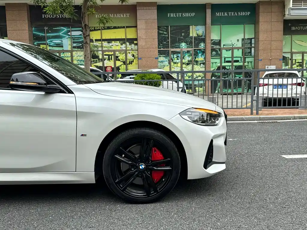 BMW 1 Series — миниатюра 6