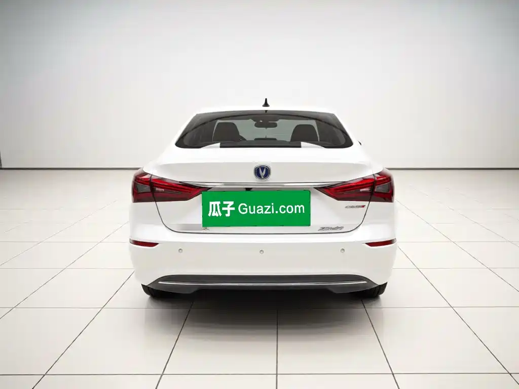 Changan Eado — миниатюра 5