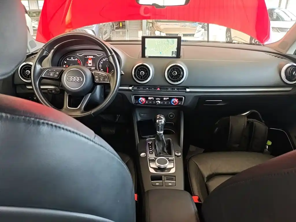 Audi A3 — миниатюра 10