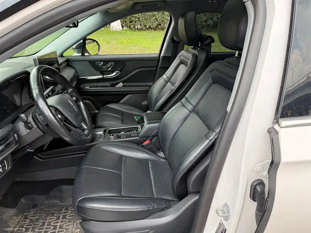 Lincoln Corsair 2022 2.0T Premium