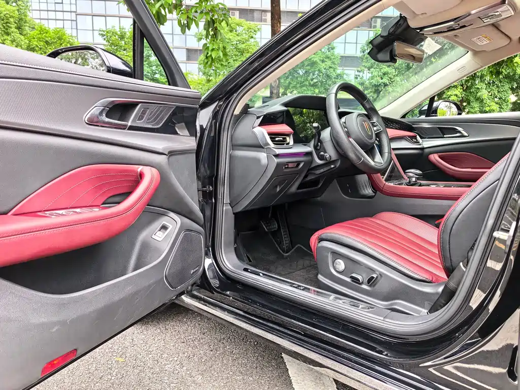 Hongqi Hongqi H5 — миниатюра 7