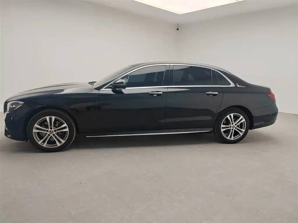 Mercedes-Benz E-Class E 2022 E 260 L Sport 4MATIC