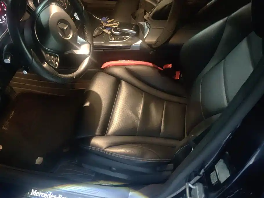 Mercedes-Benz C-Class — миниатюра 9