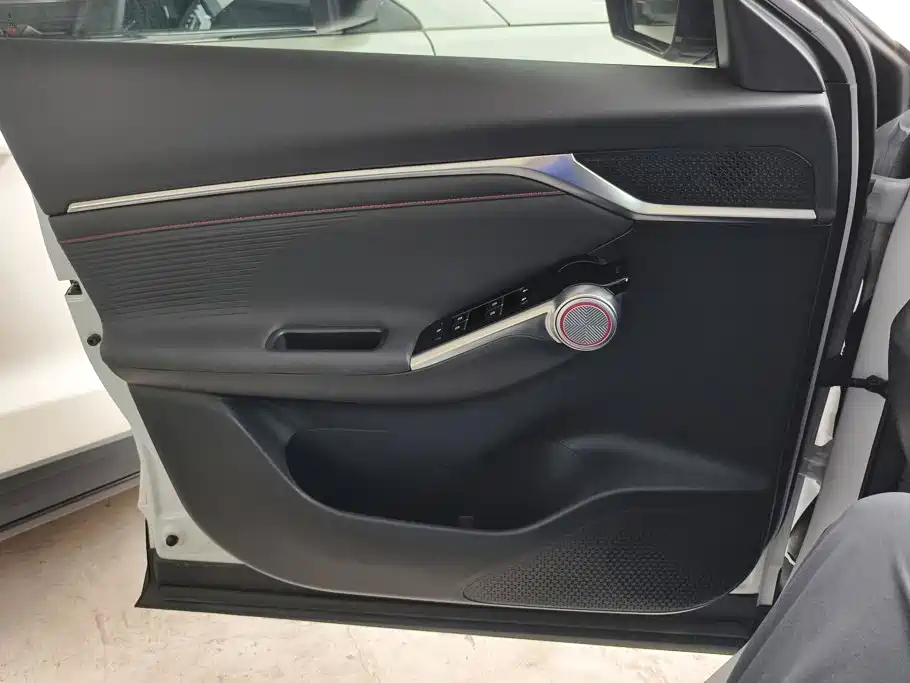 GAC Motor Shadow Cool — миниатюра 7