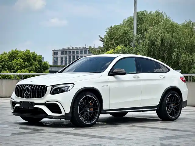 MERCEDES-BENZ GLC COUPE AMG 2020
