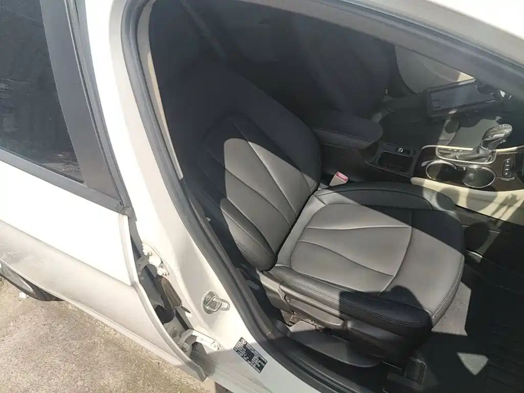 Buick Verano — миниатюра 25