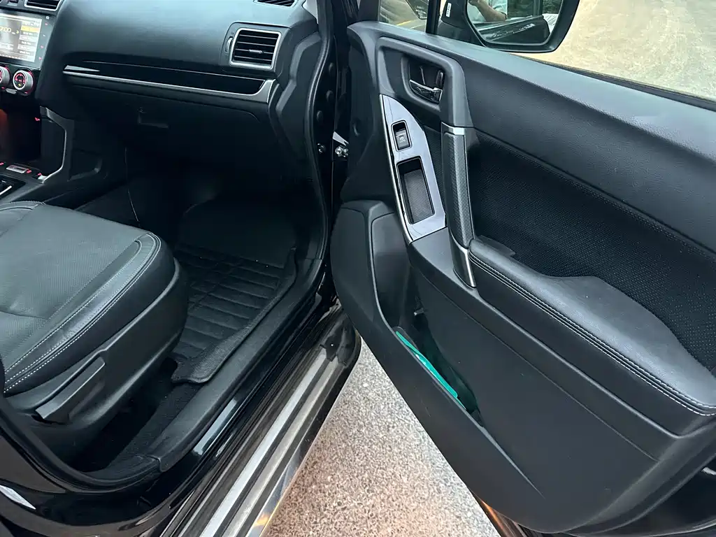 Subaru Forester — миниатюра 13