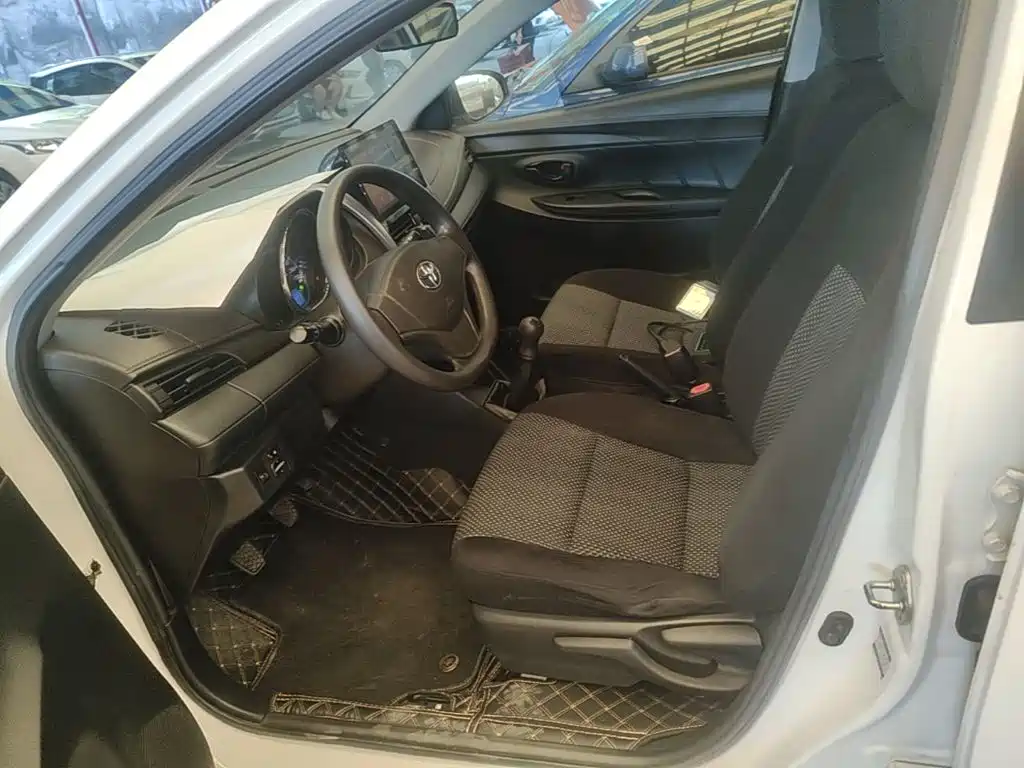 Toyota Vios — миниатюра 15