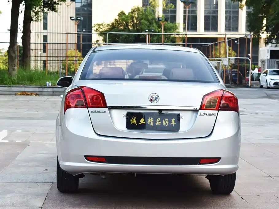 Buick Excelle — миниатюра 6