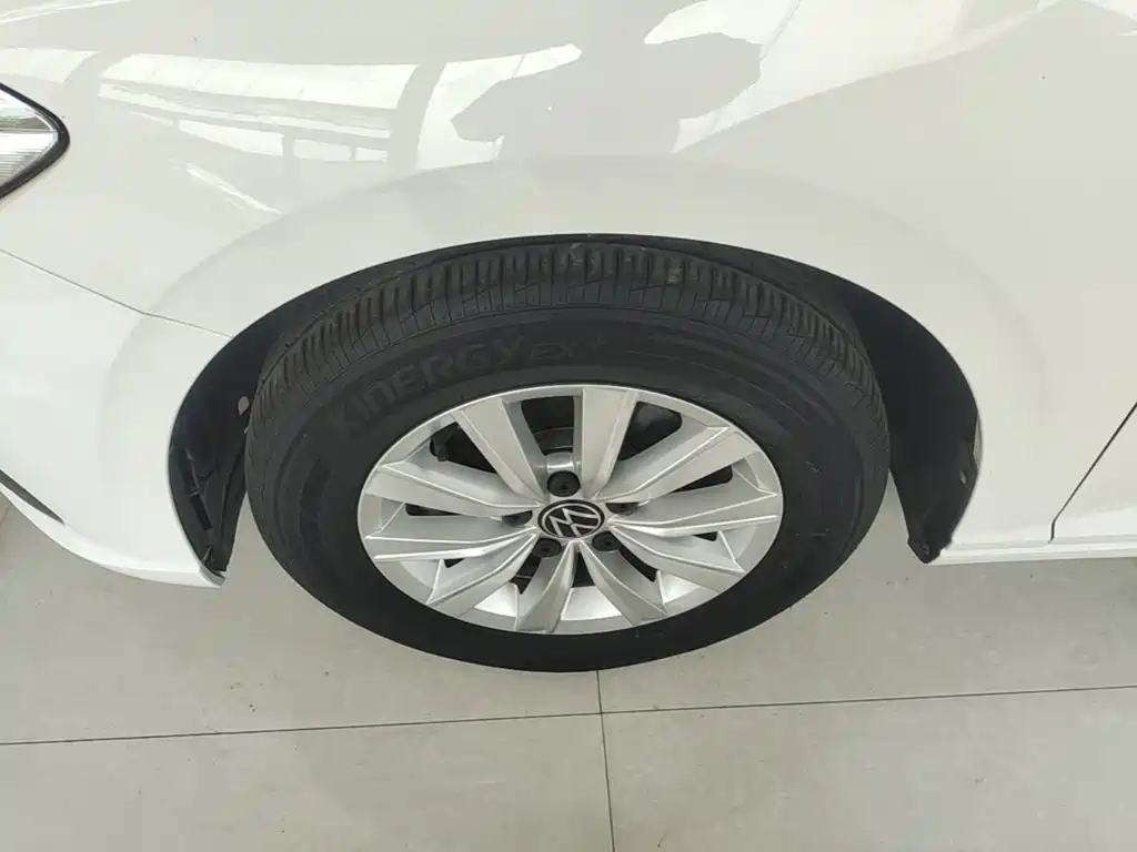Volkswagen Lavida — миниатюра 23
