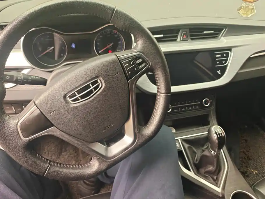 Geely Vision — миниатюра 12