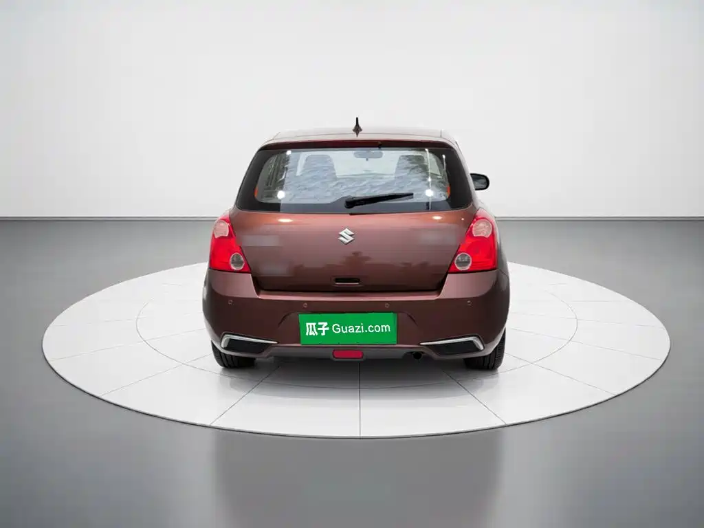 Suzuki Swift — миниатюра 3