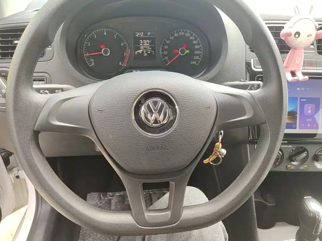 Volkswagen Polo — миниатюра 11
