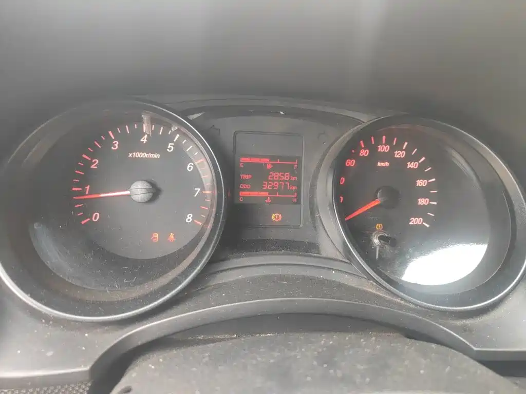 Wuling Hongguang — миниатюра 8
