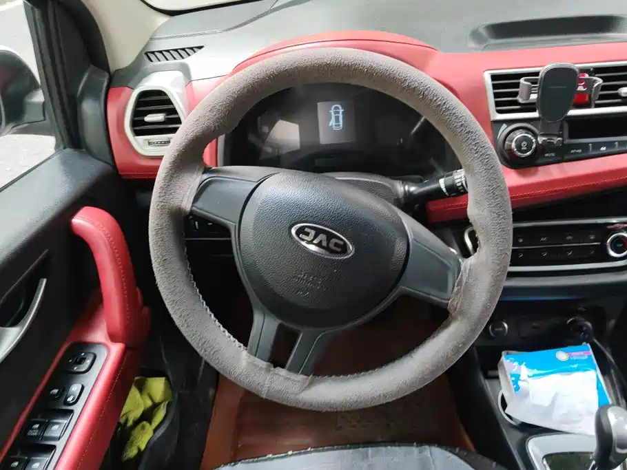JAC JAC iEV6E — миниатюра 15