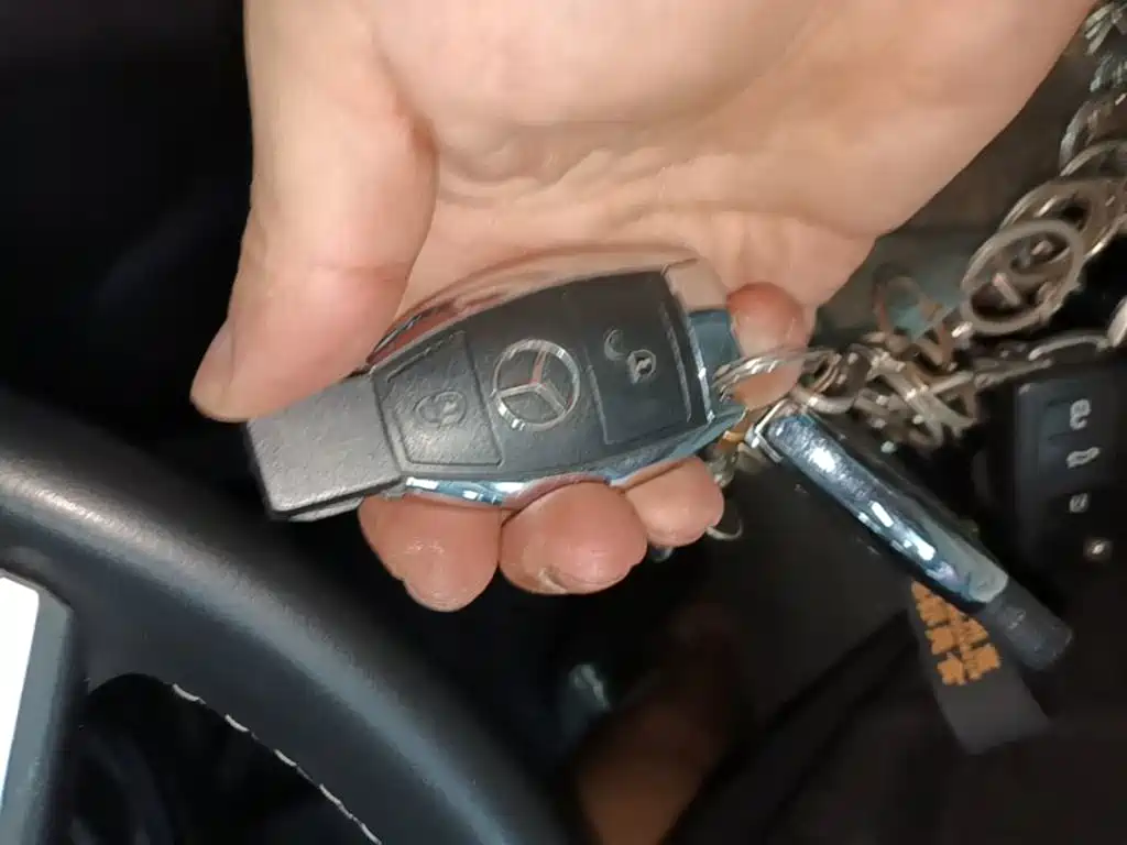 Mercedes-Benz R-Class — миниатюра 9