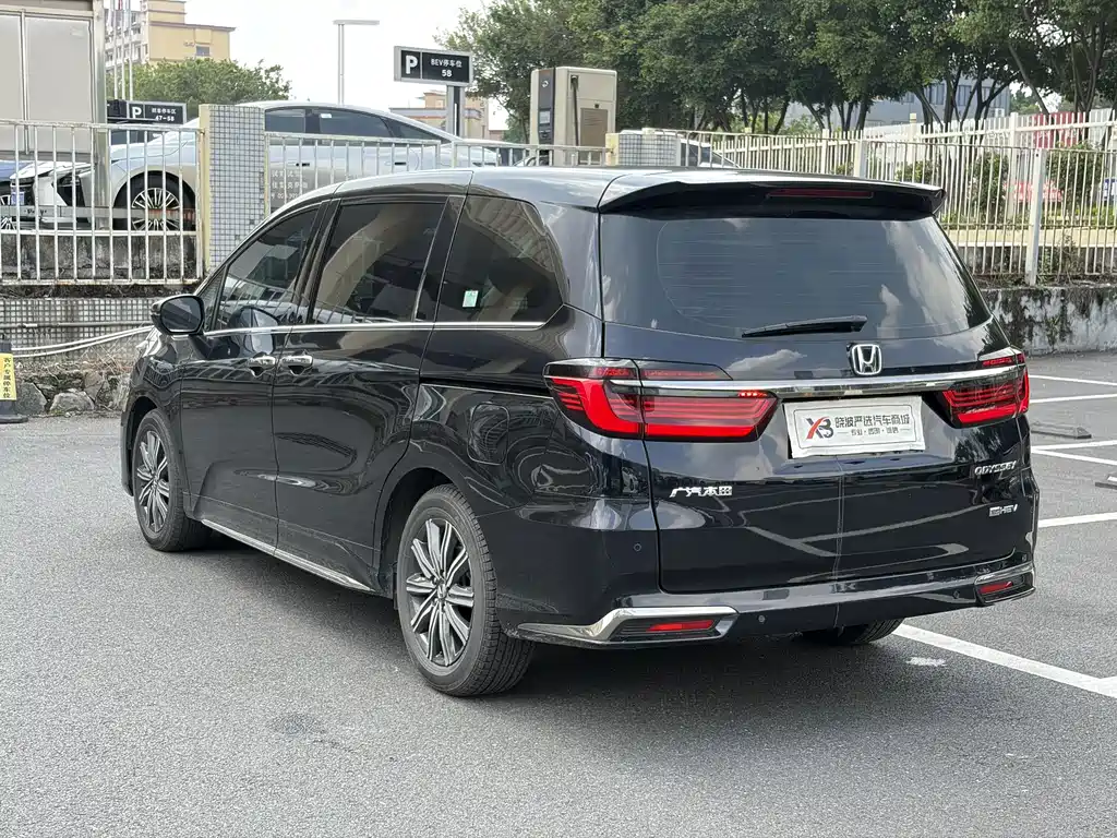 Honda Odyssey — миниатюра 8