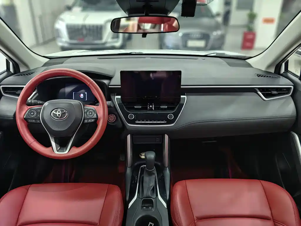 Toyota Frontlander — миниатюра 10