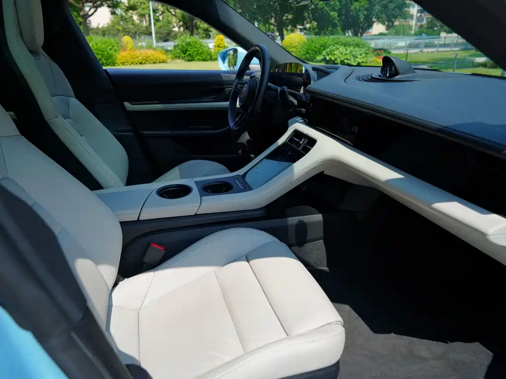 Porsche Taycan 2019 Taycan 4S