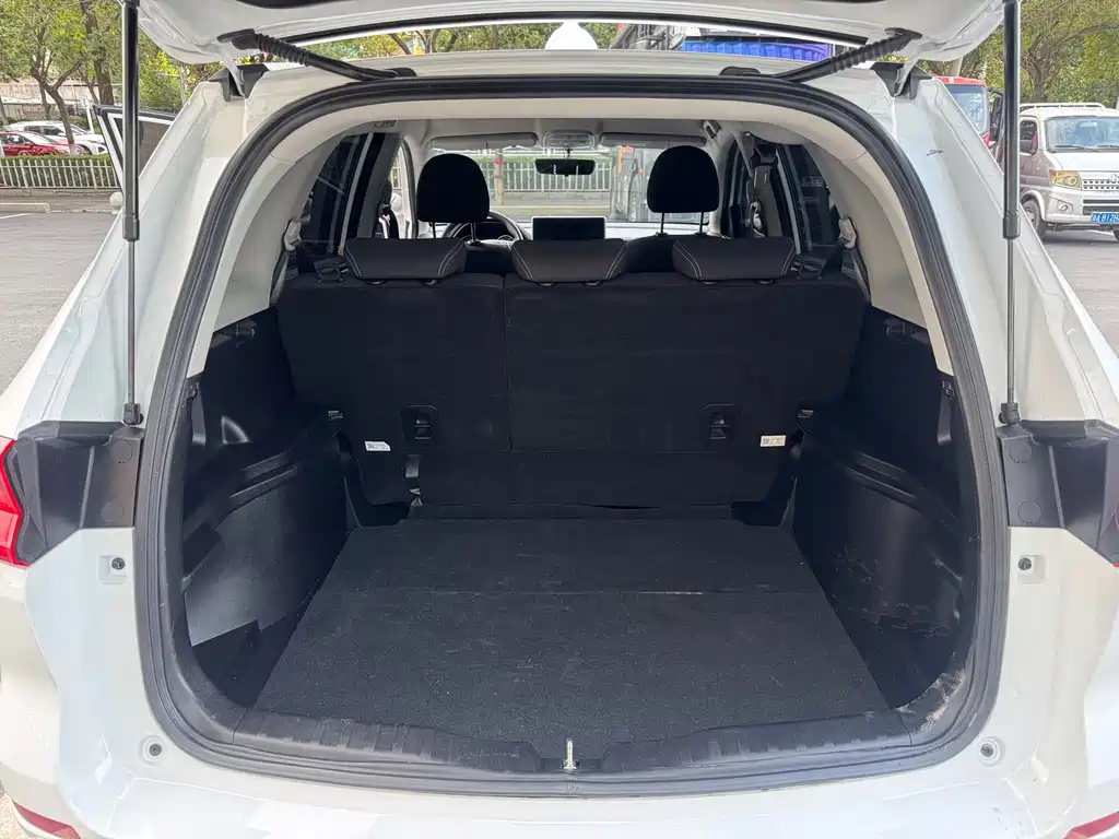 Haval M6 — миниатюра 11