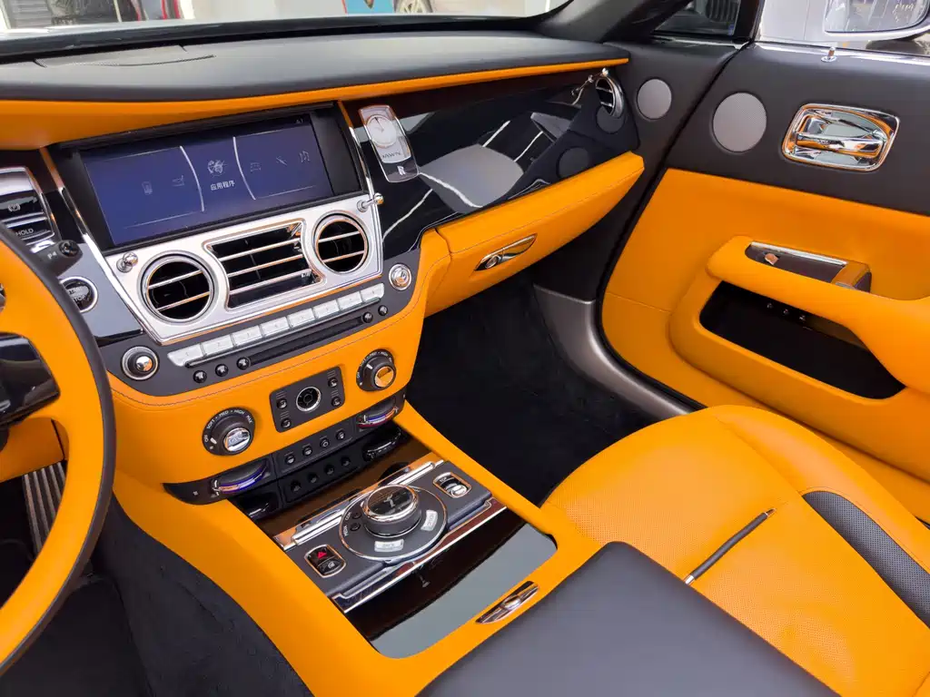 Rolls-Royce Dawn — фотографии объявления, Фото 27