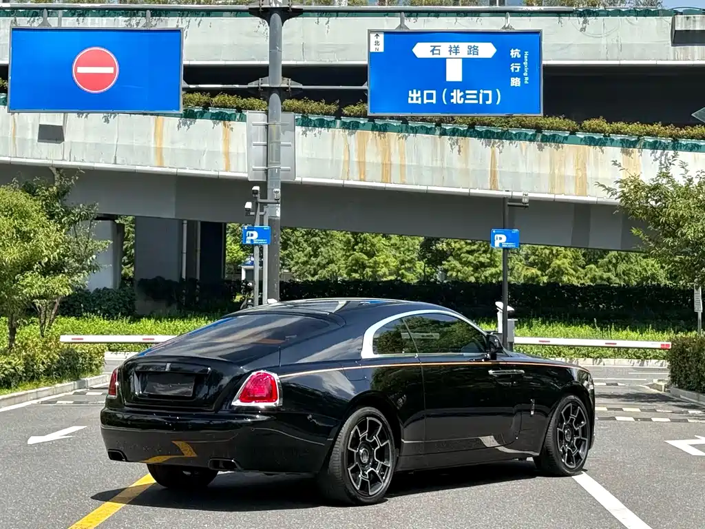 Rolls-Royce Wraith — миниатюра 7