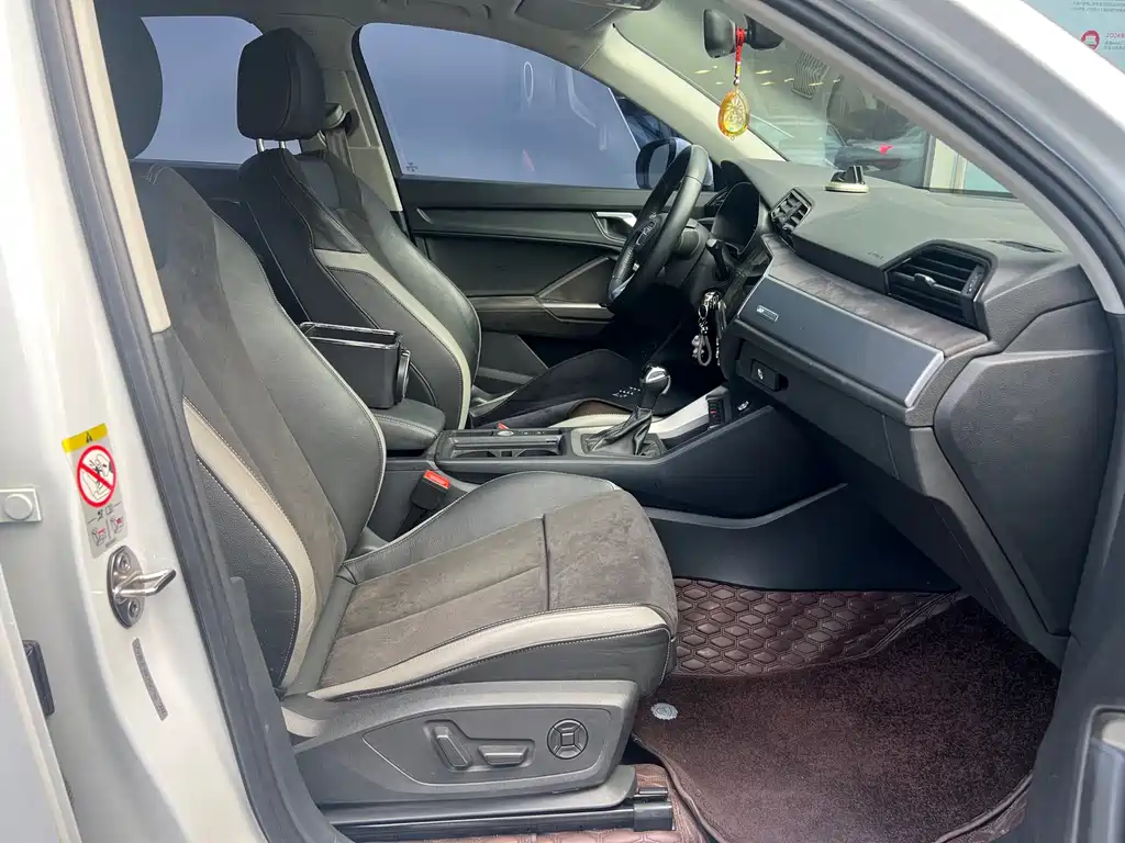 Audi Q3 — миниатюра 7