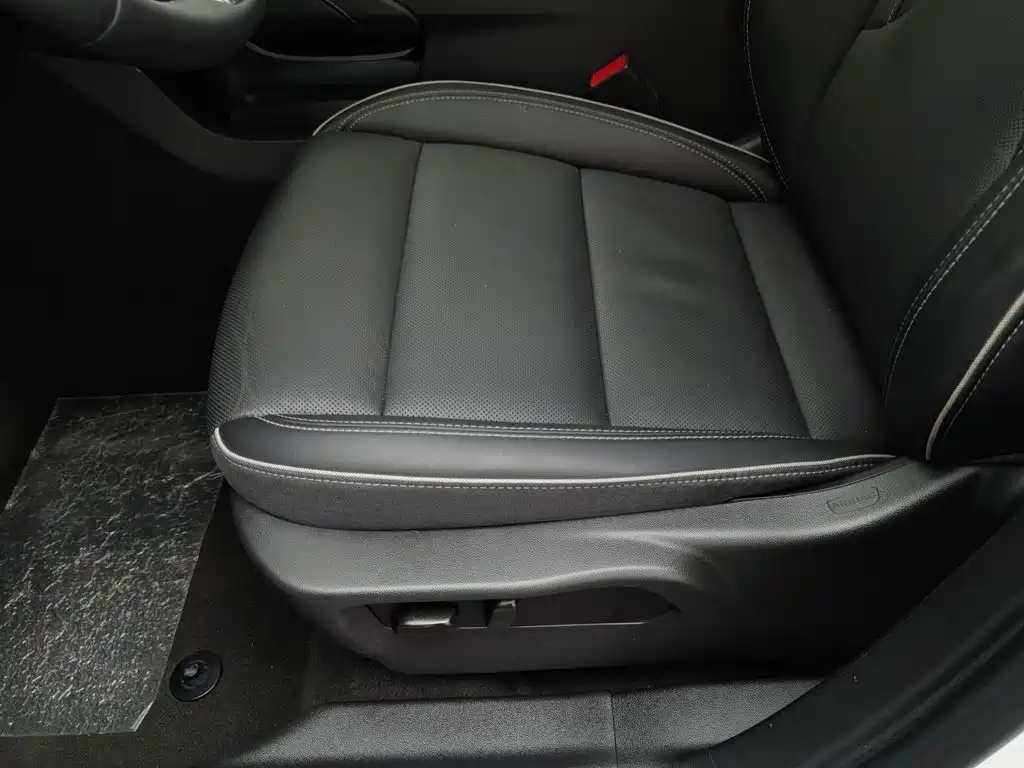 Buick Envision Plus — фотографии объявления, Фото 21