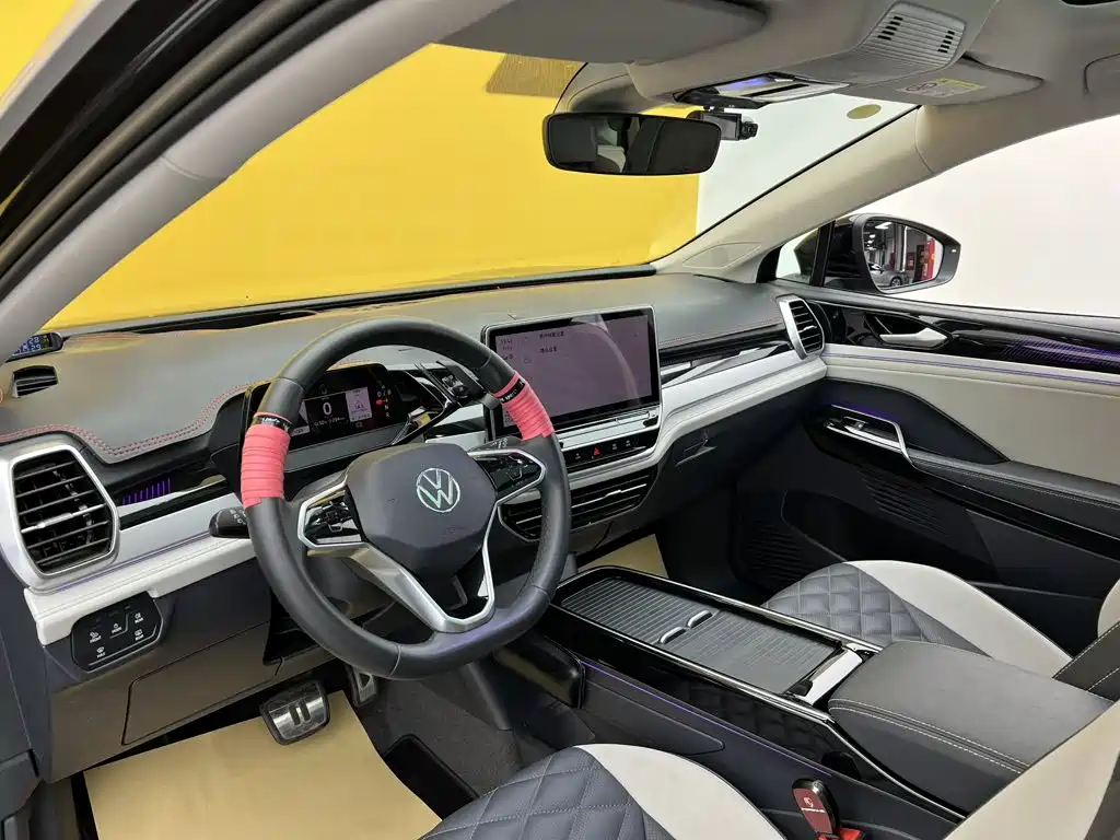 Volkswagen ID.6 Crozz — миниатюра 39