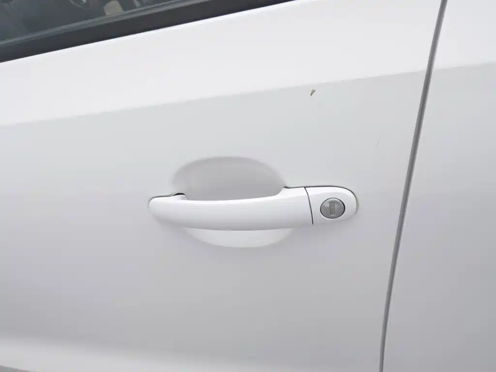 Volkswagen Polo — миниатюра 18