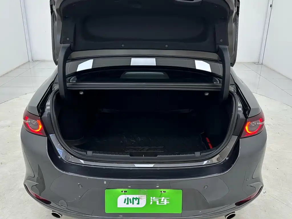 Mazda 3 Axela — миниатюра 15