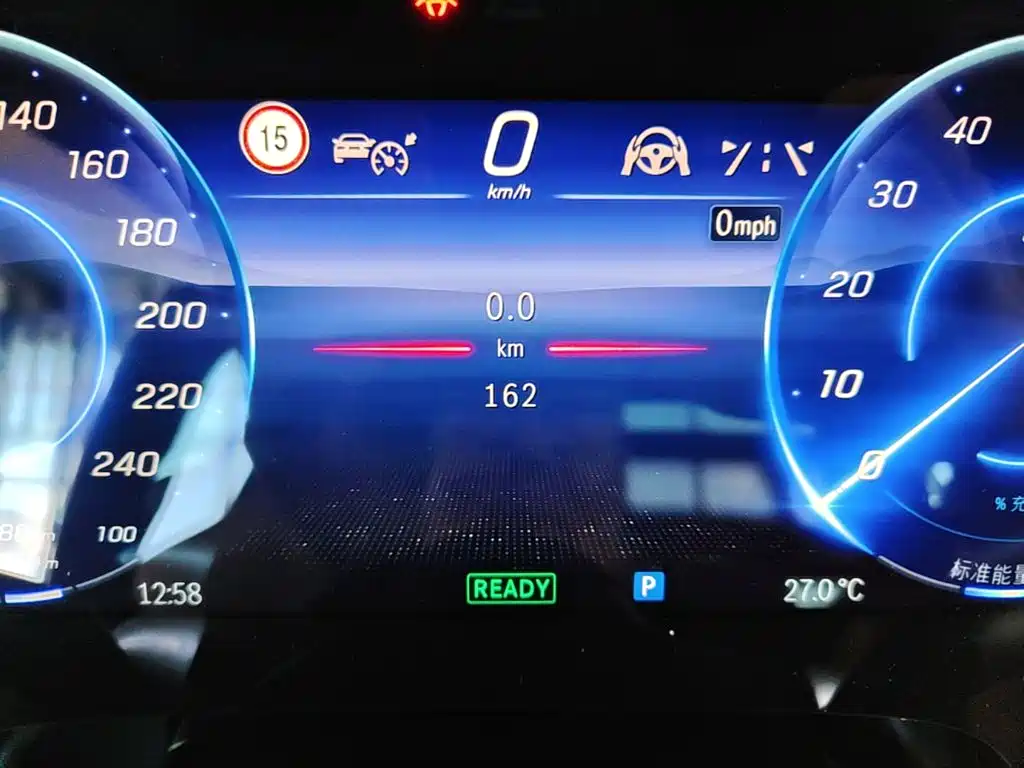 Mercedes-Benz EQS — миниатюра 17