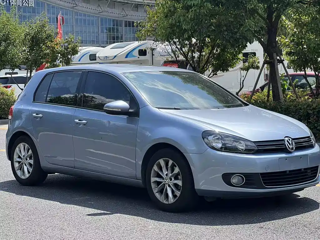 Volkswagen Golf — миниатюра 4