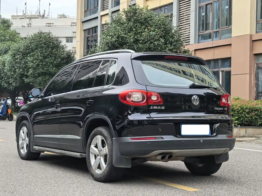 Volkswagen Tiguan — миниатюра 5