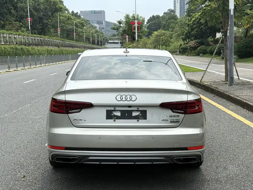 Audi A4L — миниатюра 6