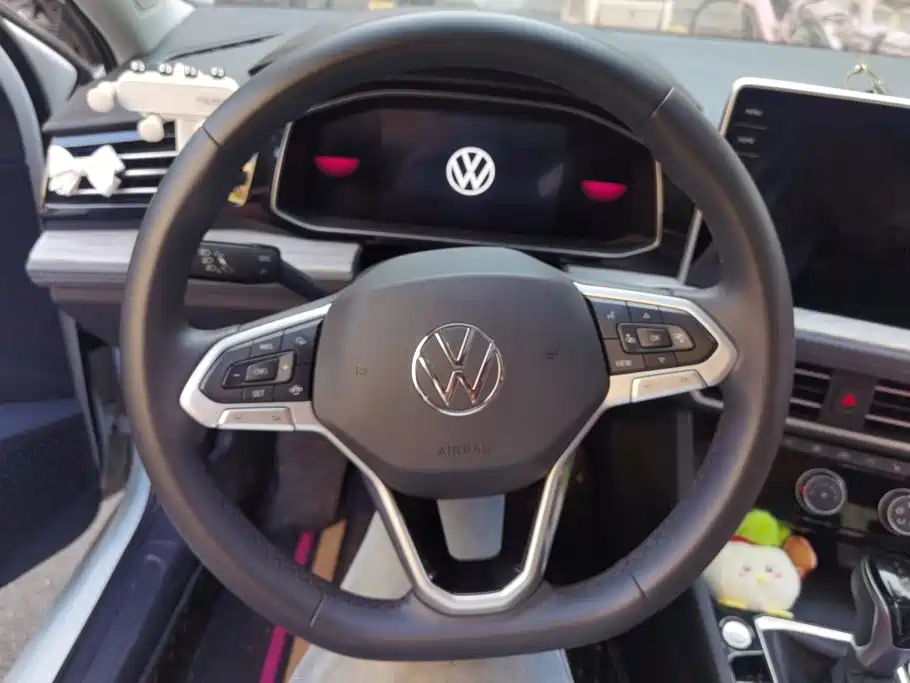 Volkswagen Sagitar — миниатюра 15
