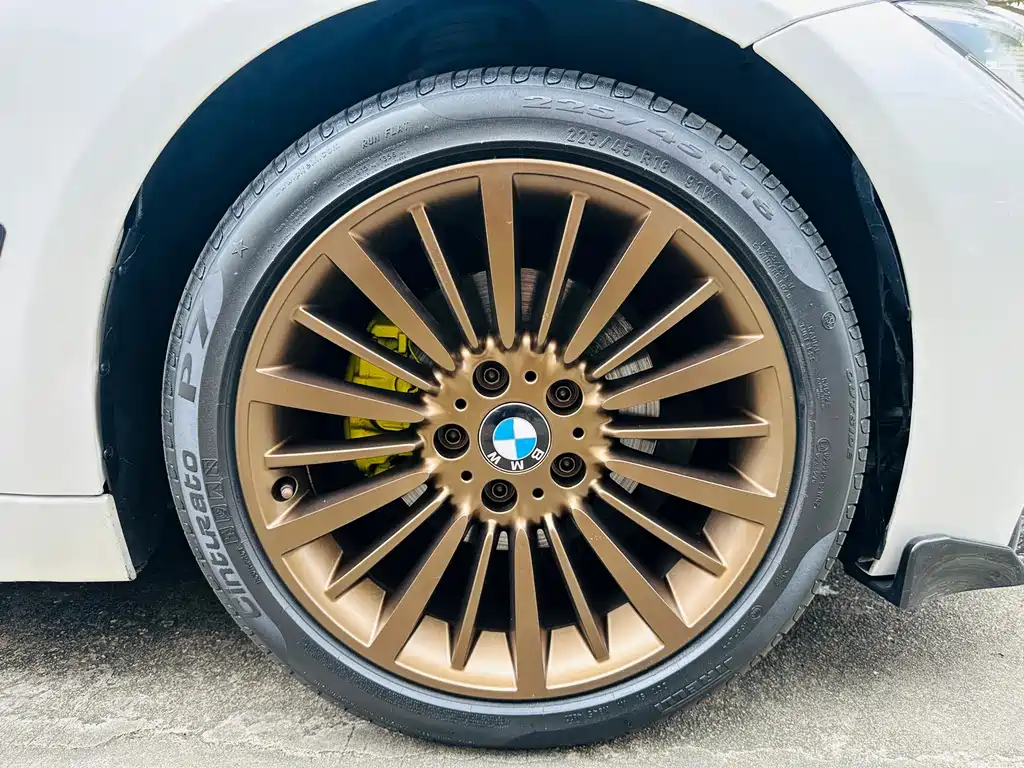 BMW 3 Series — миниатюра 9