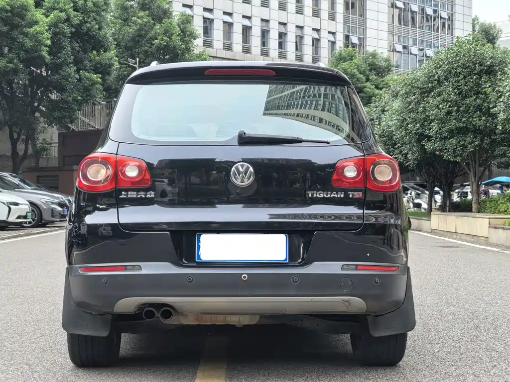 Volkswagen Tiguan — миниатюра 4