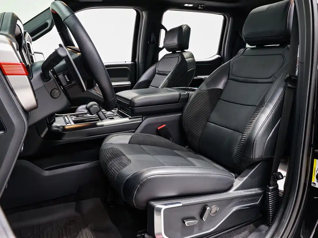 Ford F-150 Raptor — миниатюра 10