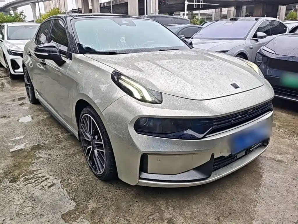 Lynk & Co 03 — миниатюра 4