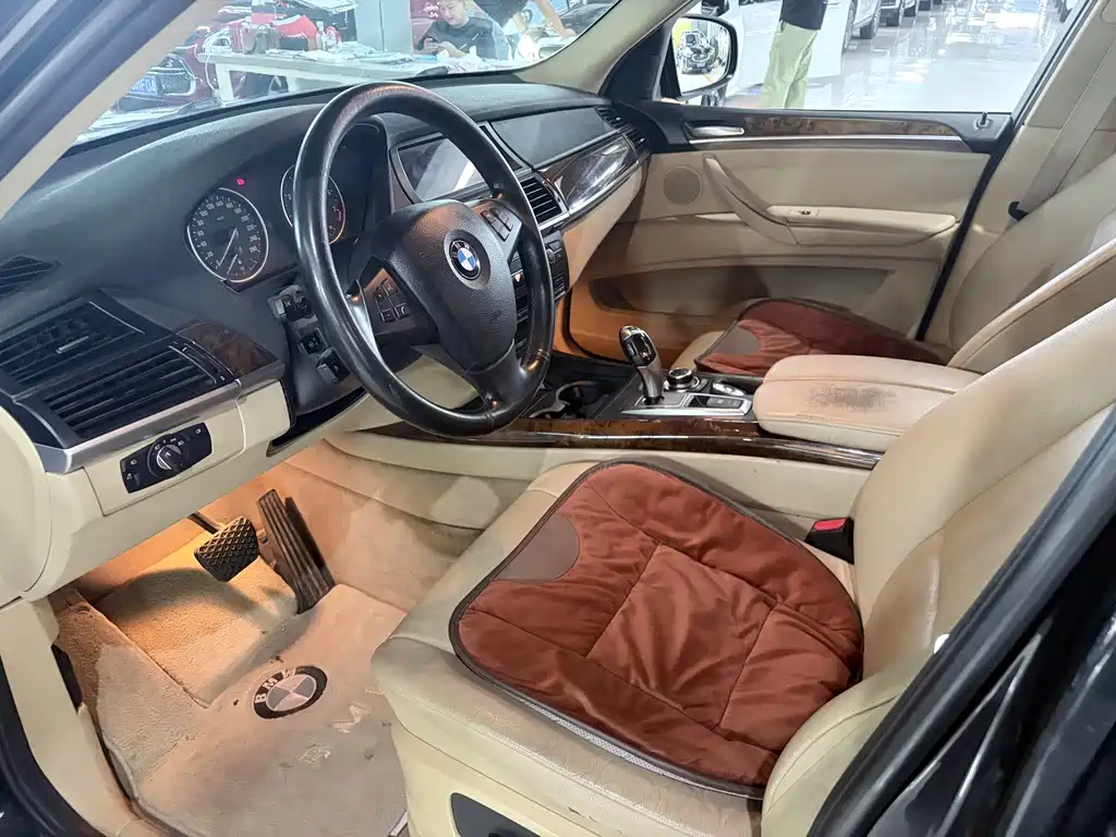 BMW X5 (Import) — миниатюра 6