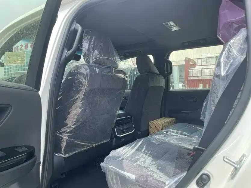 Toyota Land Cruiser 2025 4.0L AT