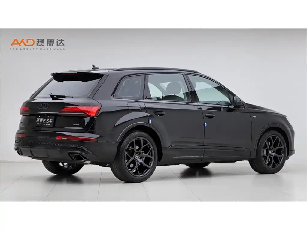 Audi Q7 2025 45 TFSI quattro S line
